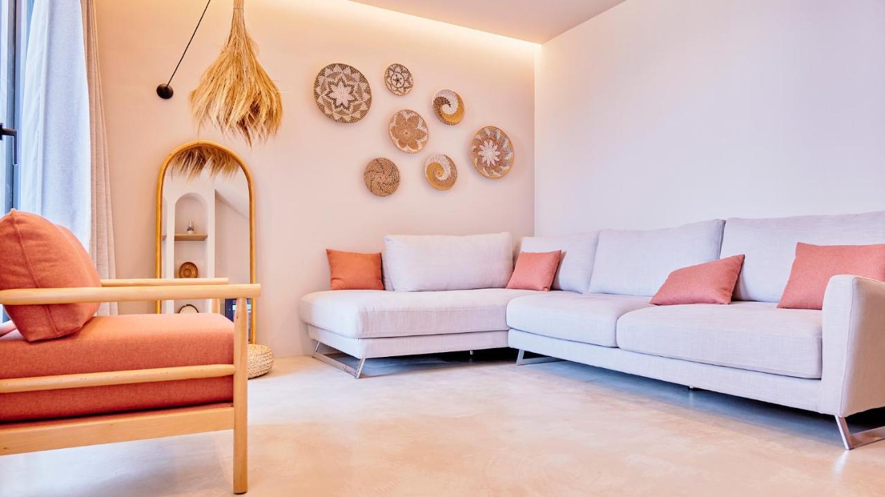Azar Luxury Suites Vlorë エクステリア 写真