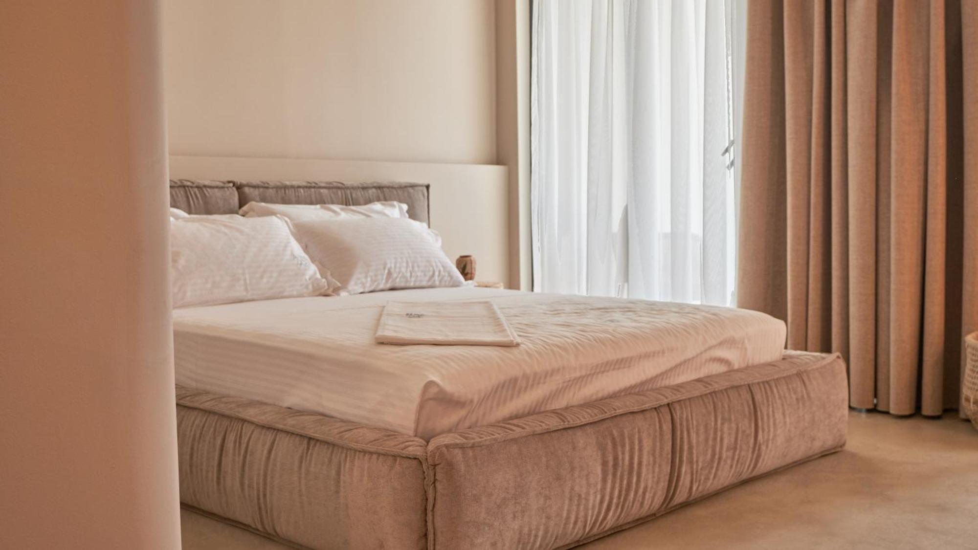 Azar Luxury Suites Vlorë エクステリア 写真