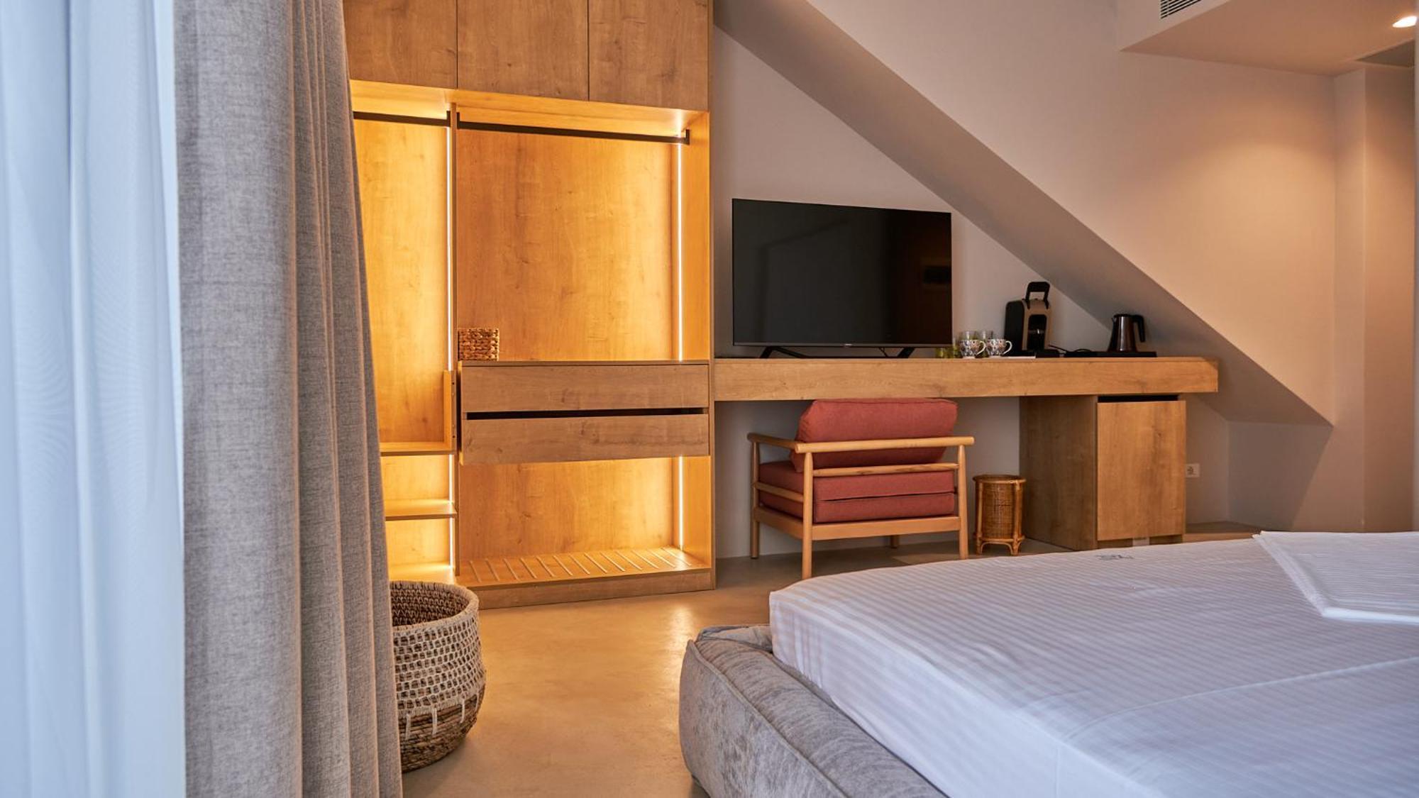 Azar Luxury Suites Vlorë エクステリア 写真